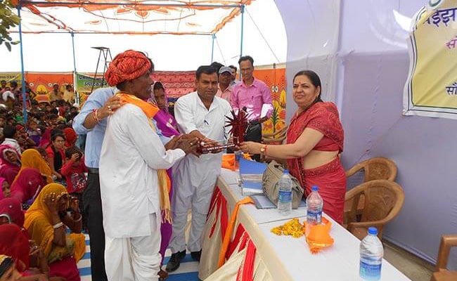 CGM, NABARD during the ceremony of recognition at Naijhar watershed.